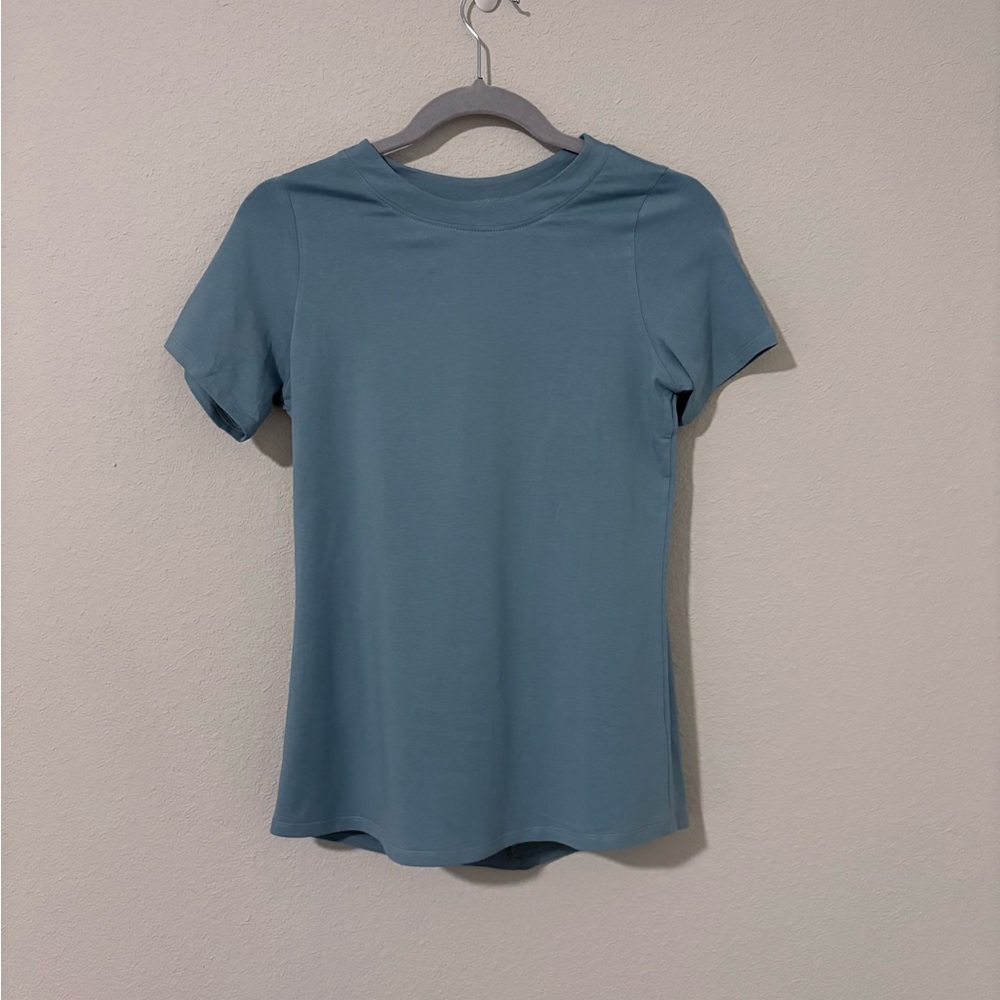 Elegantees Love Tee in Smoke Blue